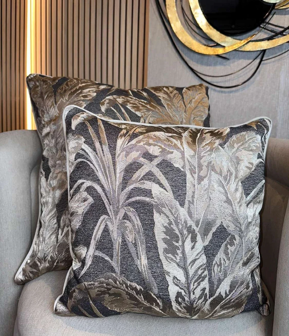 Kusadasi CM4543, imagen del fabricante