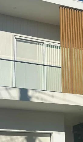 W18-TA · Marrón medio teca, imagen del fabricante