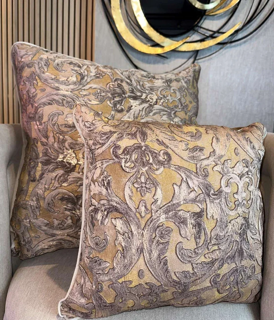 Kusadasi CM4549, imagen del fabricante