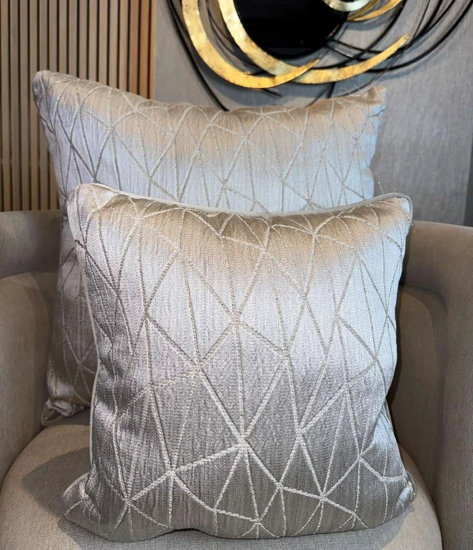 Kusadasi CM4572, imagen del fabricante