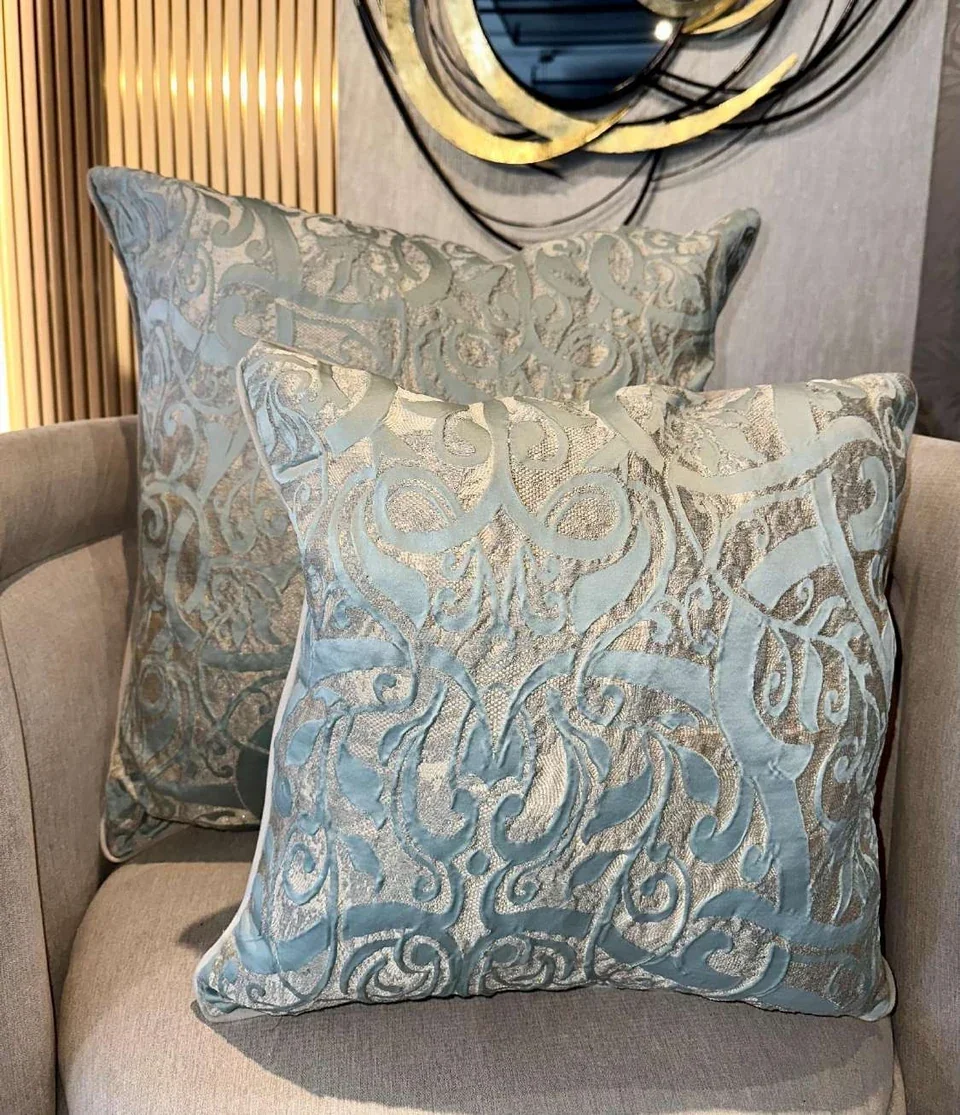 Kusadasi CM4567, imagen del fabricante