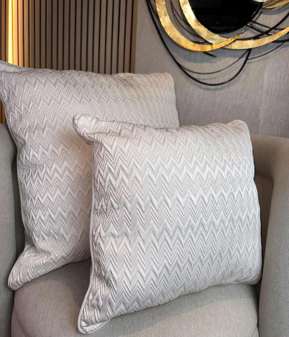 Kusadasi CM4570, imagen del fabricante